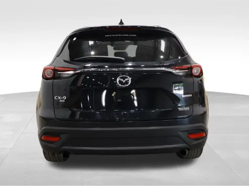 2023 Mazda CX-9 Touring photo 4