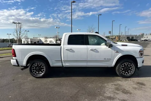 2025 Ram 2500 Limited photo 3