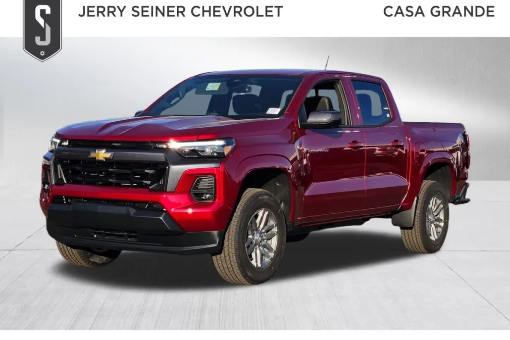 2026 Chevrolet Colorado LT photo 1