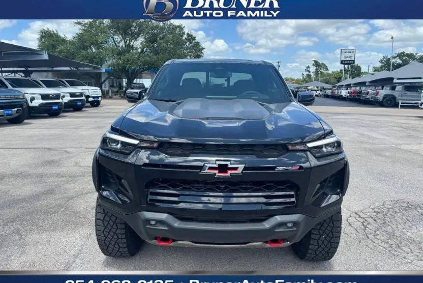 2025 Chevrolet Colorado ZR2 photo 1