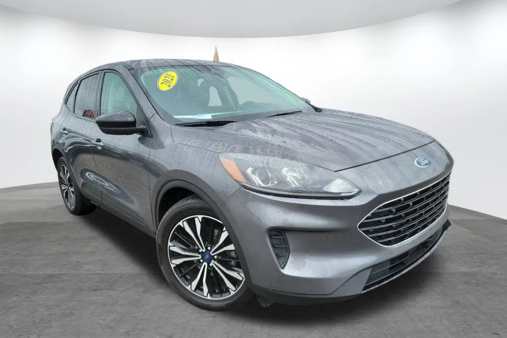 2021 Ford Escape SE photo 1