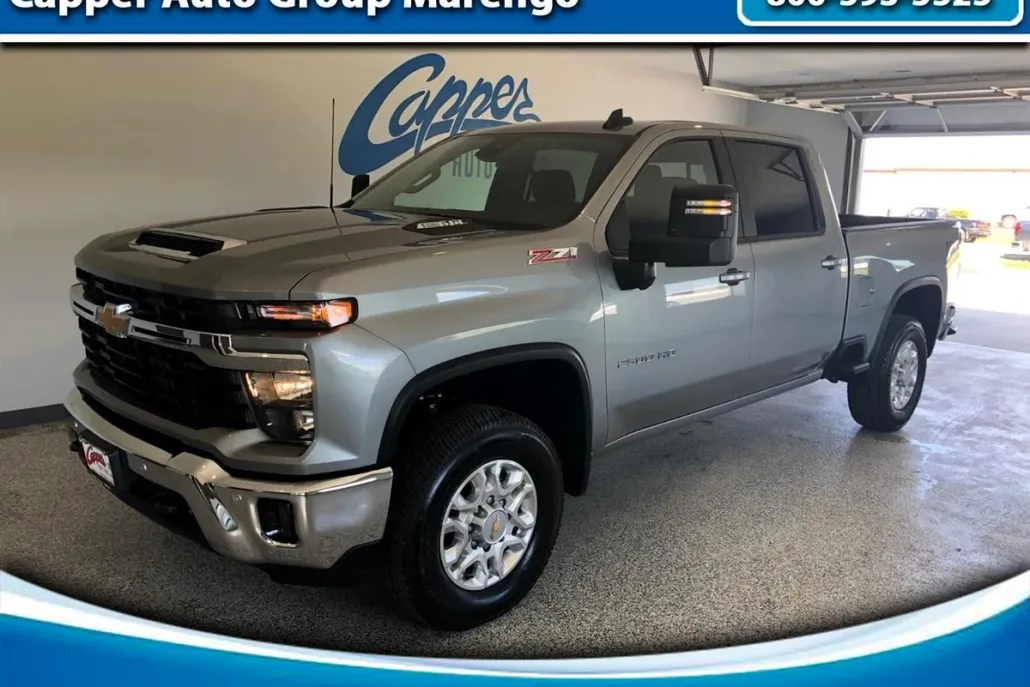 2026 Chevrolet Silverado 2500HD LT photo 1