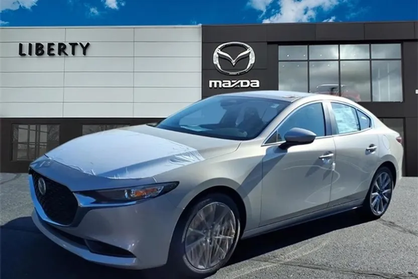 2025 Mazda Mazda3 2.5 s Preferred photo 1