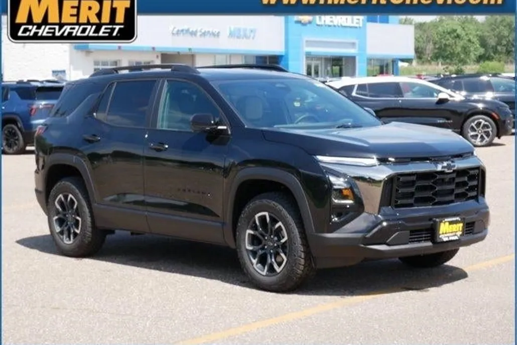 2026 Chevrolet Equinox ACTIV photo 1