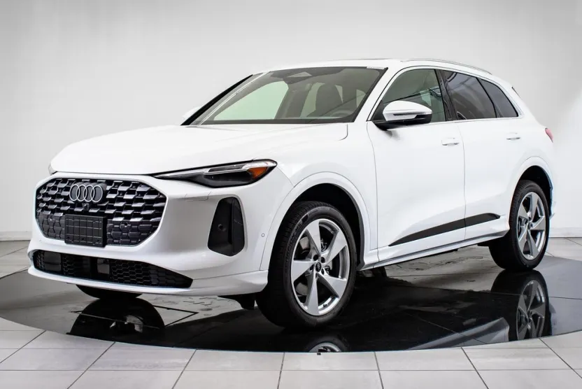 2025 Audi Q5 2.0T Premium Plus photo 1