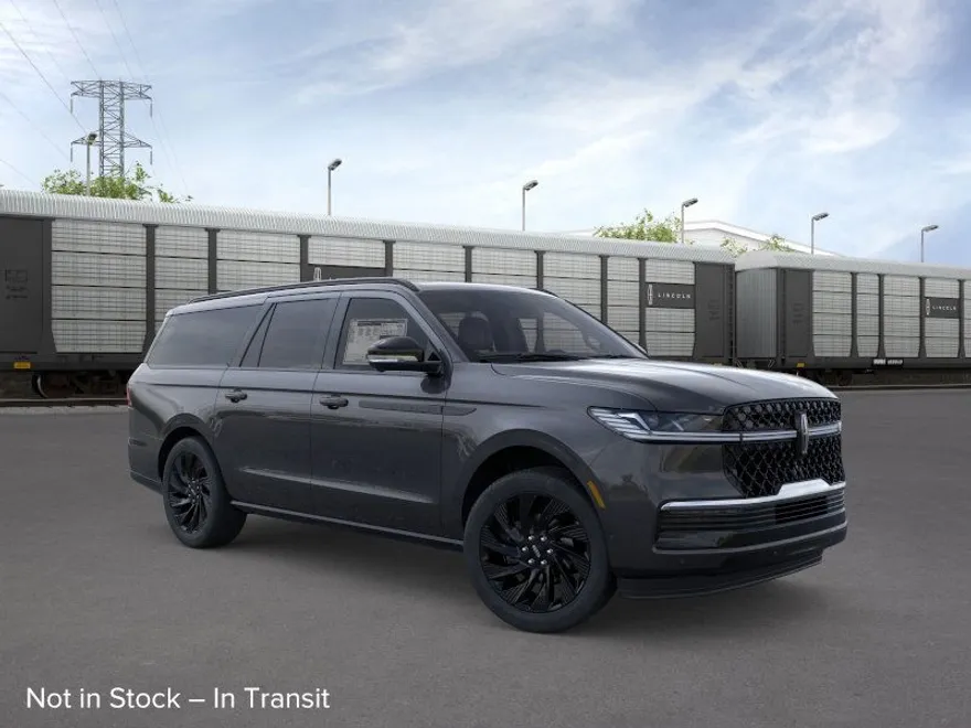 2025 Lincoln Navigator L Reserve photo 1