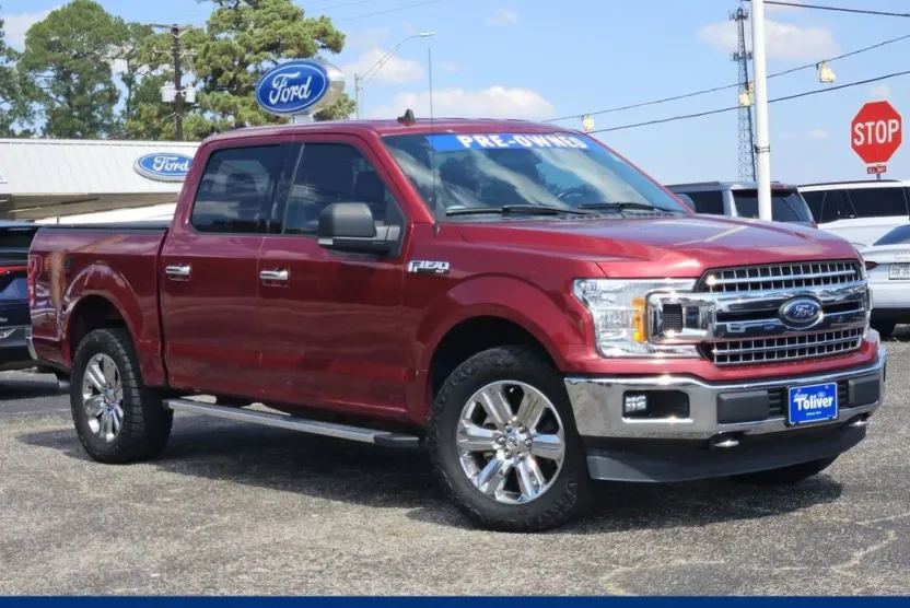 2019 Ford F-150 XLT photo 1
