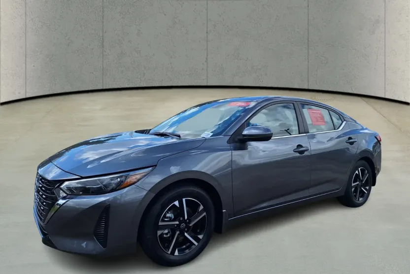 2025 Nissan Sentra SV photo 1