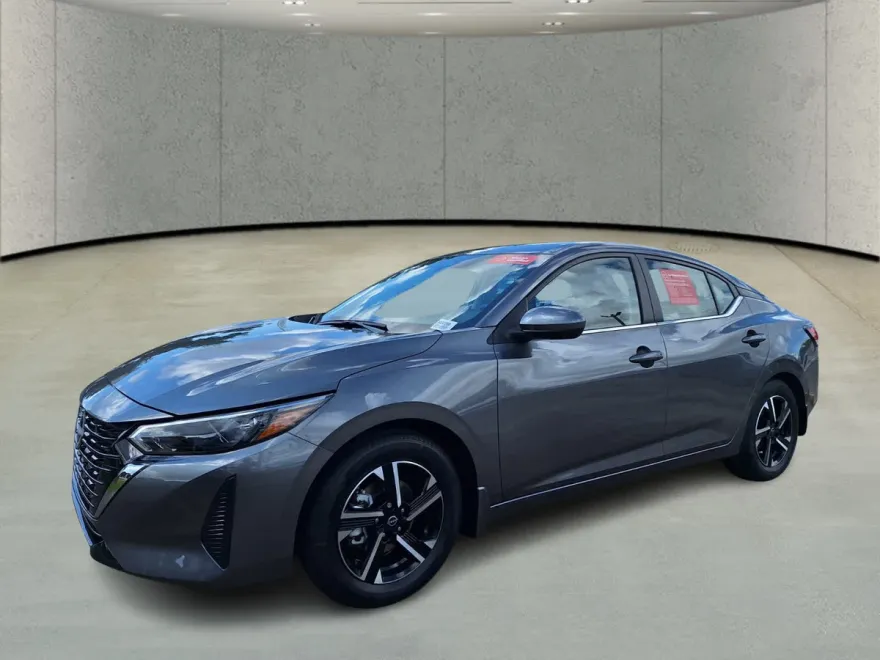 2025 Nissan Sentra SV photo 1