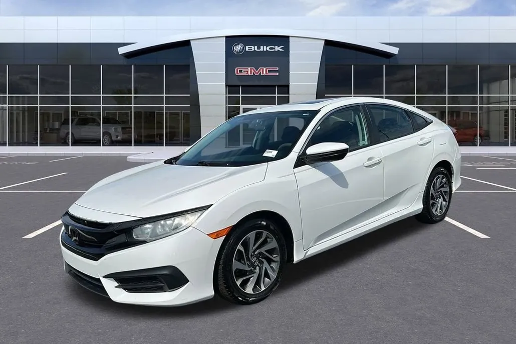 2018 Honda Civic EX photo 1