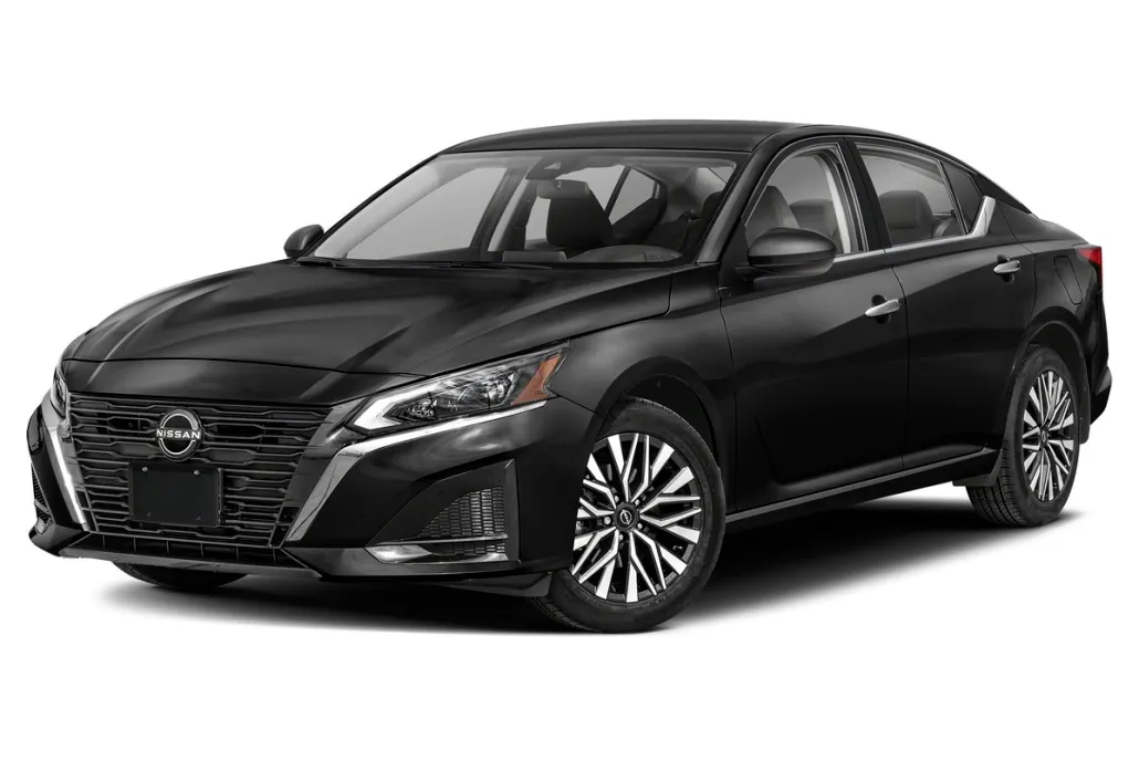 2023 Nissan Altima 2.5 SV photo 1