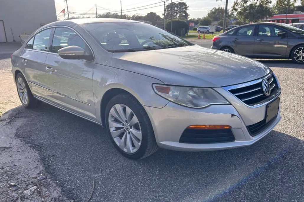 2012 Volkswagen CC Sport photo 1