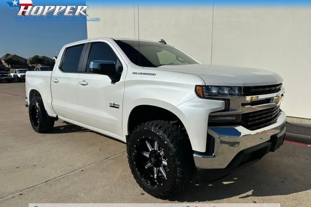 2020 Chevrolet Silverado 1500 LT Texas Edition photo 1