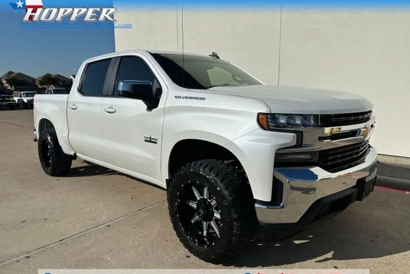 2020 Chevrolet Silverado 1500 LT Texas Edition photo 1