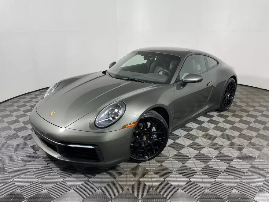2022 Porsche 911 Coupe photo 1