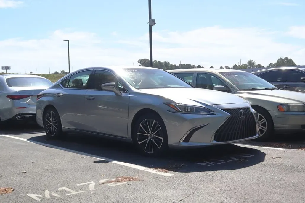 2023 Lexus ES 350 photo 1