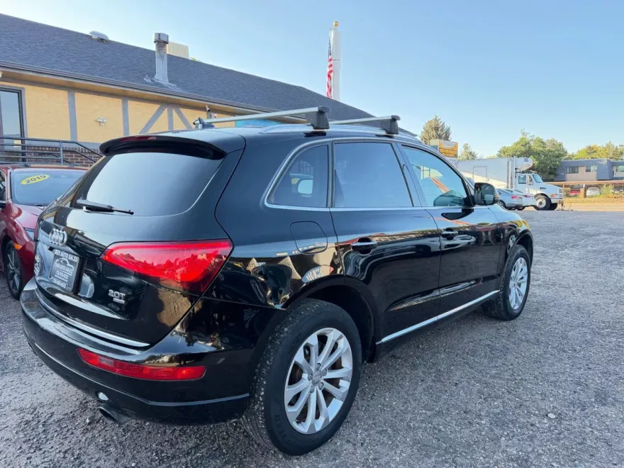 2015 Audi Q5 2.0T Premium photo 1