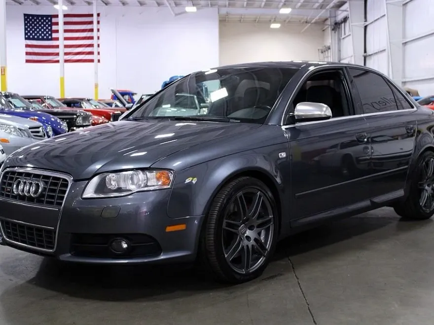 2005 Audi S4 photo 1
