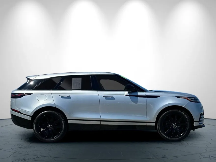 2019 Land Rover Range Rover Velar SE photo 1