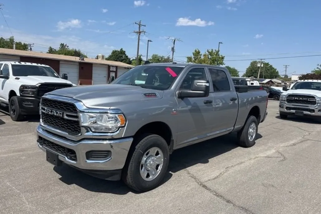 2024 Ram 3500 Tradesman photo 1