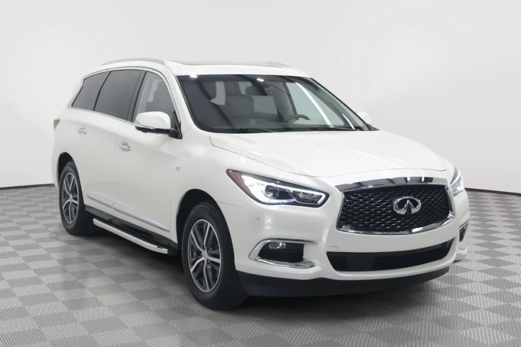 2017 Infiniti QX60 Base photo 1