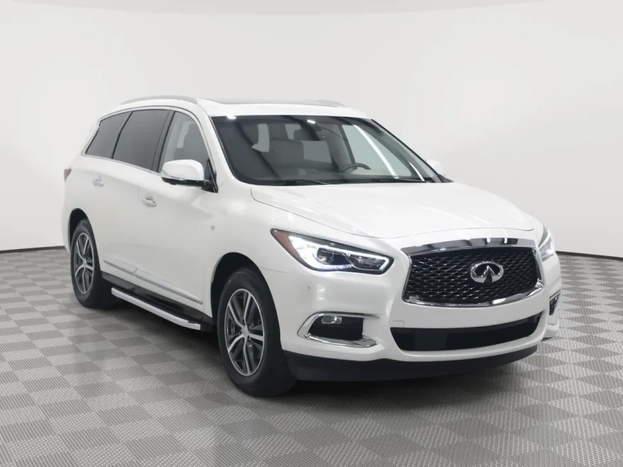 2017 Infiniti QX60 Base photo 1