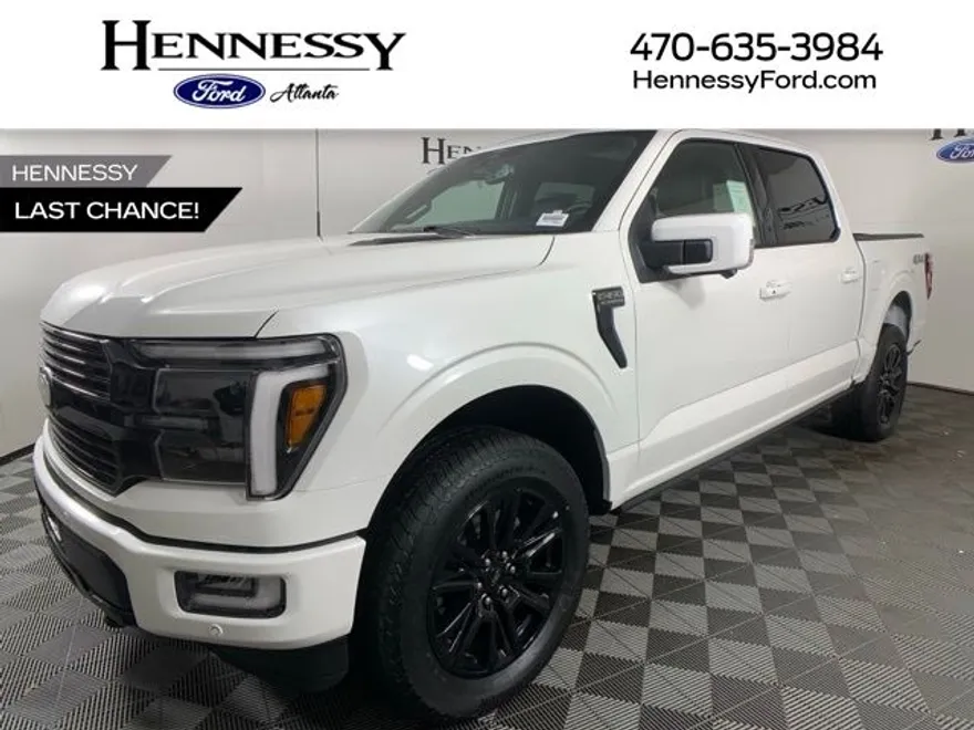 2025 Ford F-150 Platinum photo 1