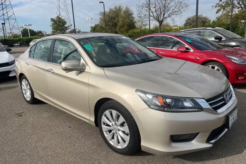 2014 Honda Accord EX photo 1