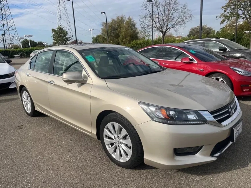 2014 Honda Accord EX photo 1