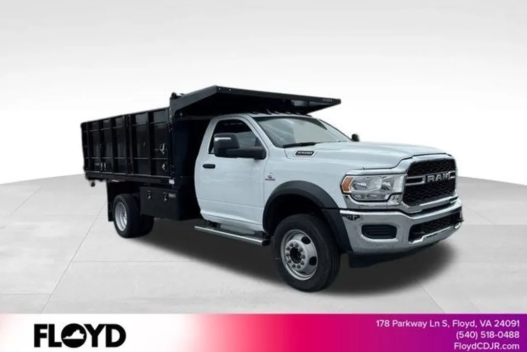 2024 Ram 5500 Tradesman photo 1