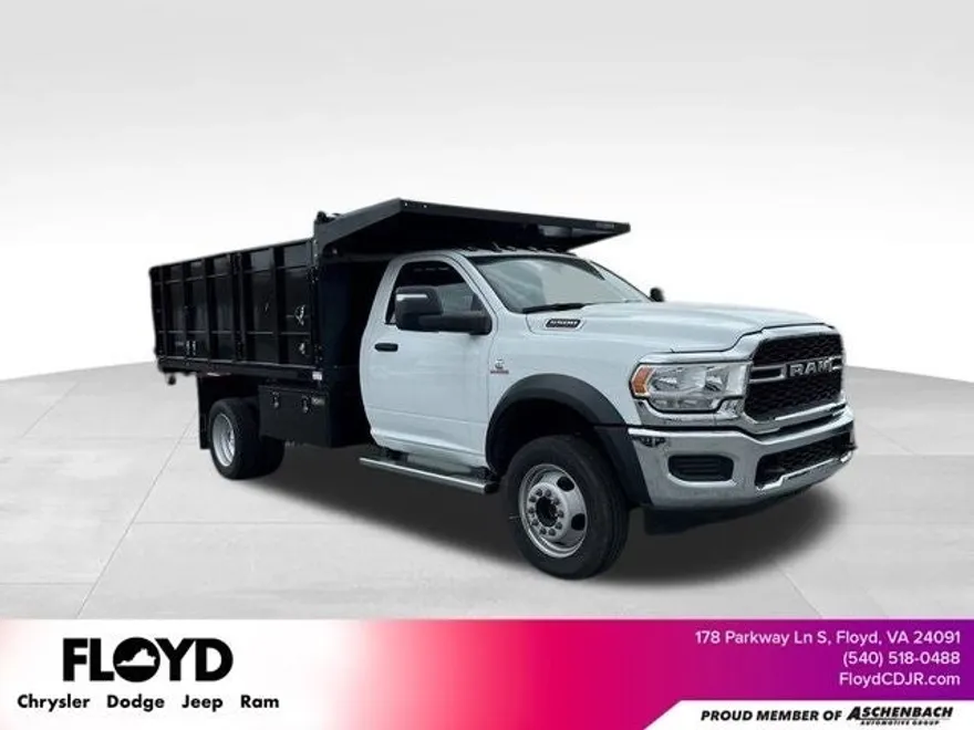 2024 Ram 5500 Tradesman photo 1