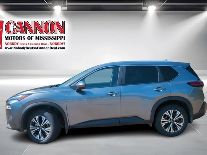 2023 Nissan Rogue SV photo 1