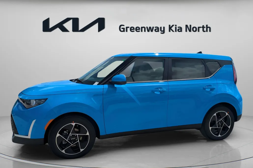 2025 Kia Soul EX photo 1