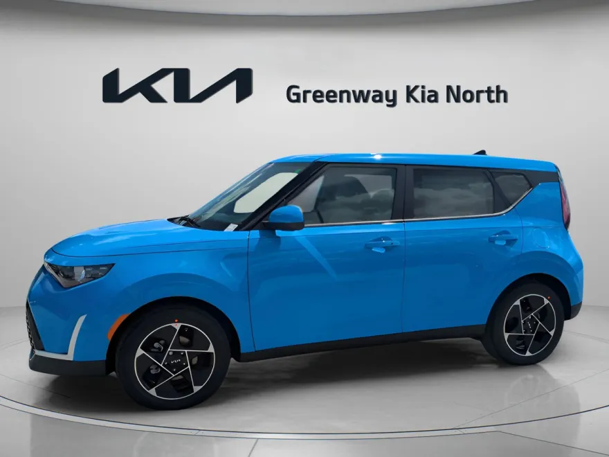 2025 Kia Soul EX photo 1