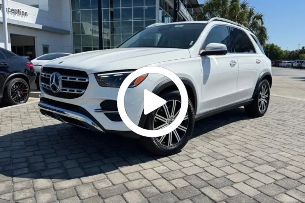 2025 Mercedes Benz GLE 350 4MATIC photo 1