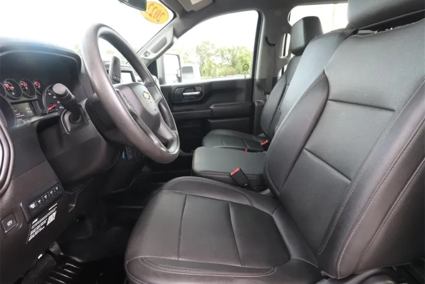 2022 Chevrolet Silverado 3500HD Work Truck photo 1