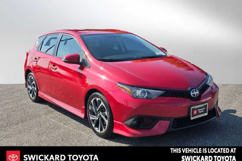 2016 Scion iM Base photo 1