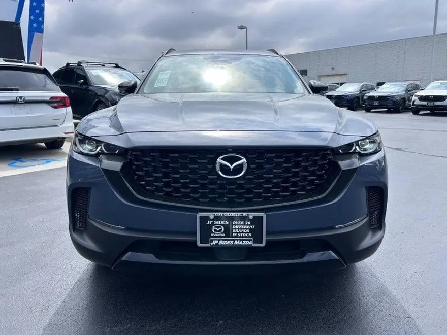 2025 Mazda CX-50 Premium photo 1