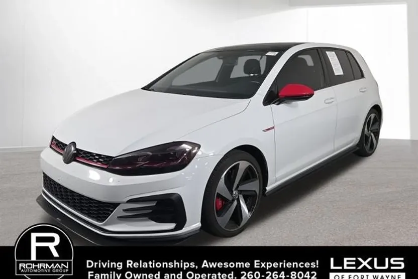 2019 Volkswagen Golf GTI S photo 1
