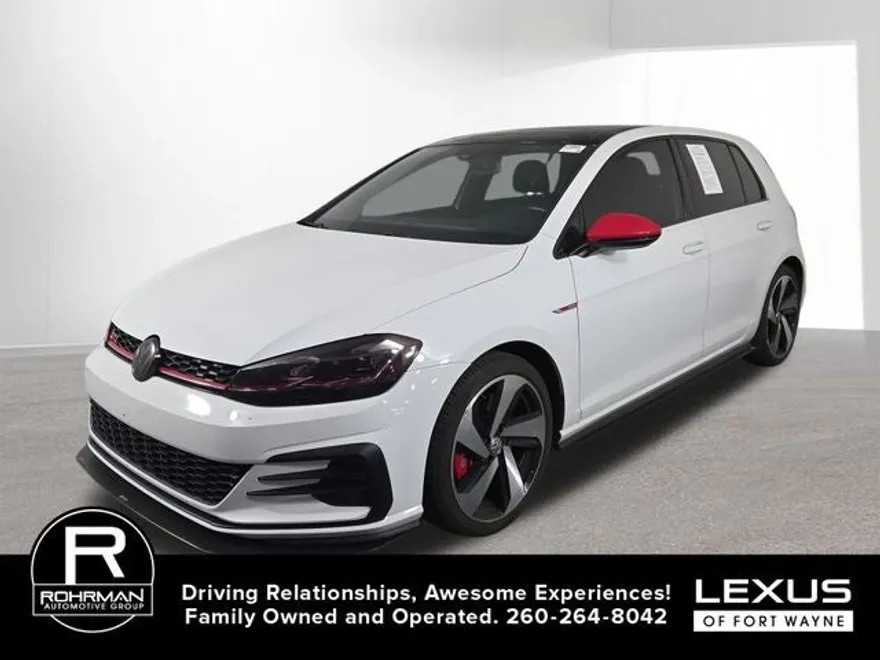 2019 Volkswagen Golf GTI S photo 1