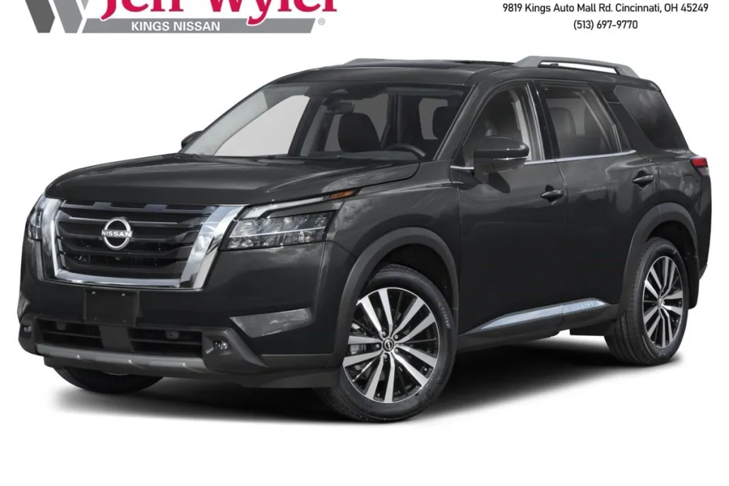 2025 Nissan Pathfinder Platinum photo 1