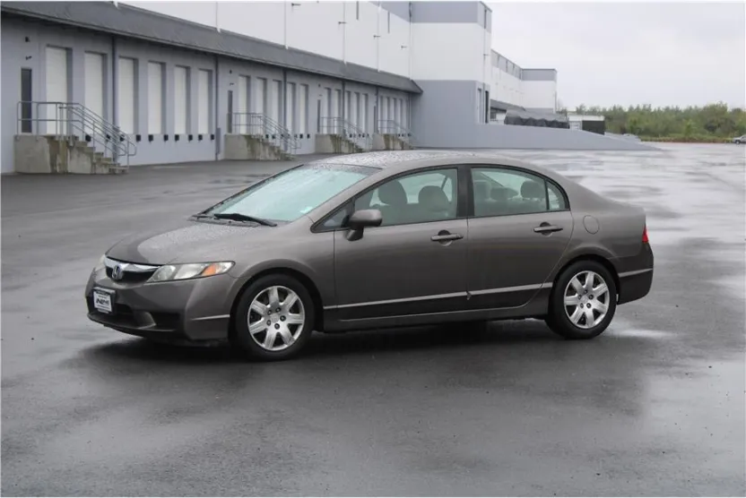 2009 Honda Civic LX photo 1