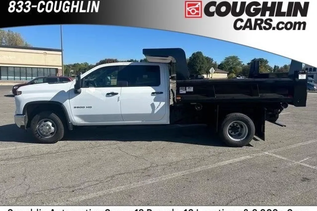 2024 Chevrolet Silverado 3500HD Work Truck photo 1