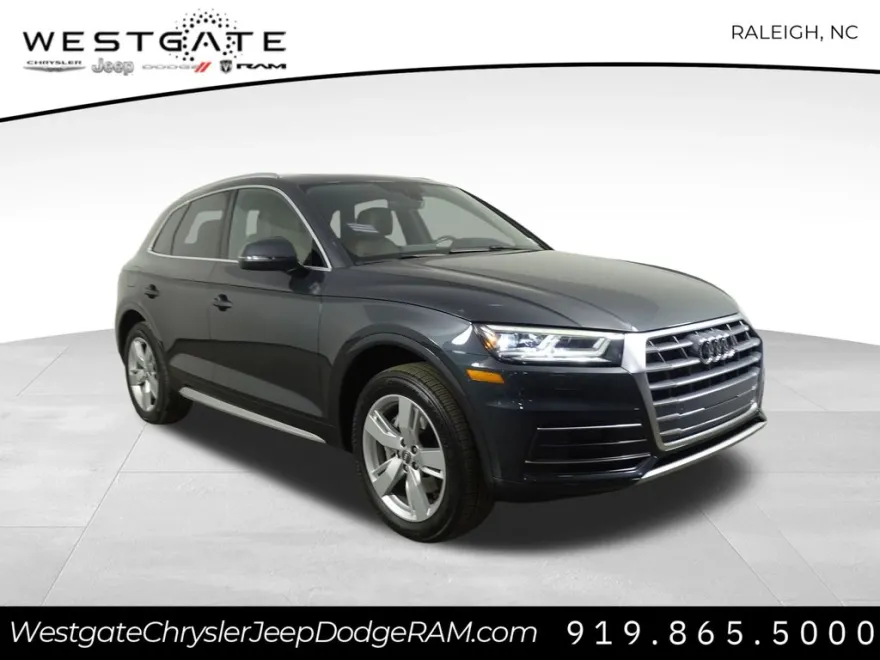 2018 Audi Q5 Premium Plus photo 1