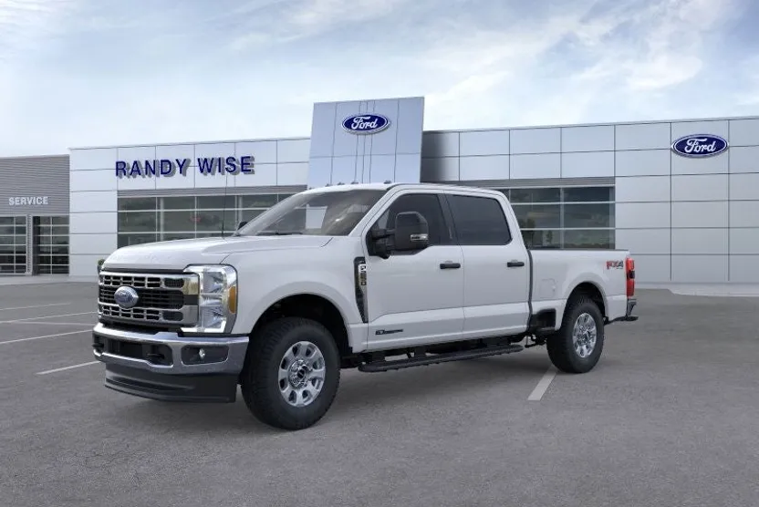 2025 Ford F-250 XLT photo 1