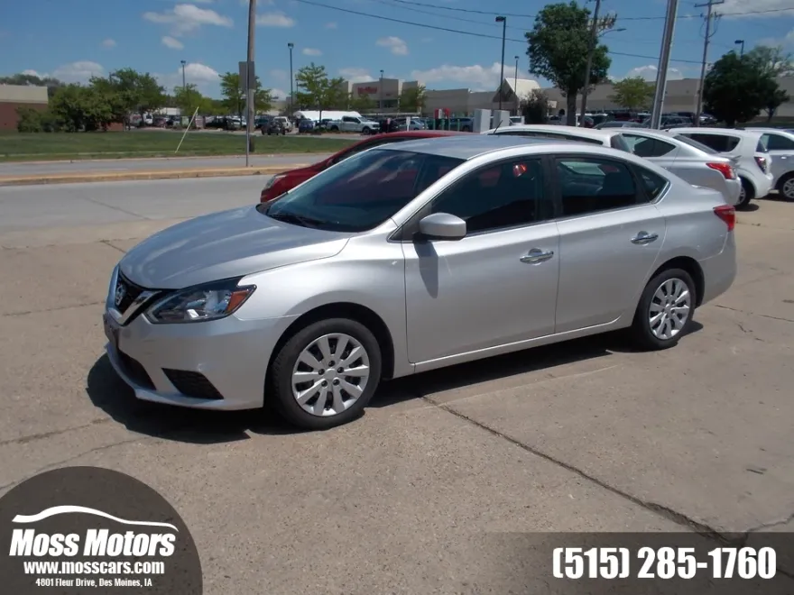 2018 Nissan Sentra photo 1