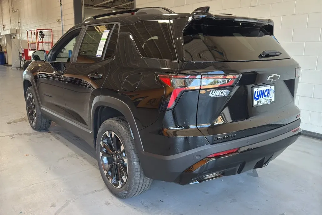 2026 Chevrolet Equinox RS photo 1
