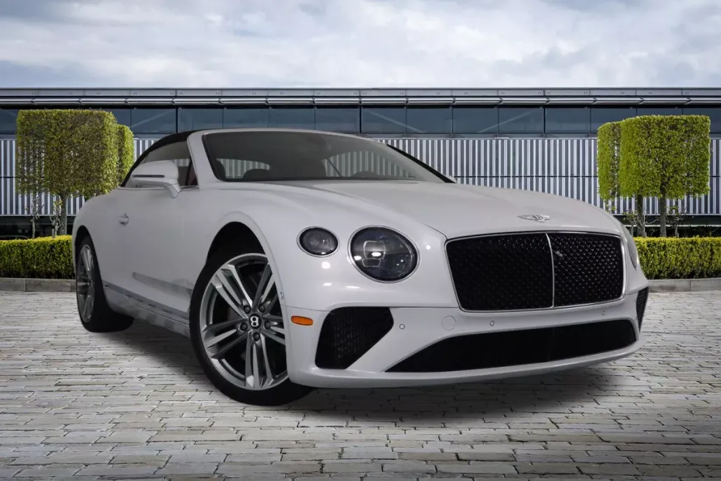2024 Bentley Continental GT V8 photo 1