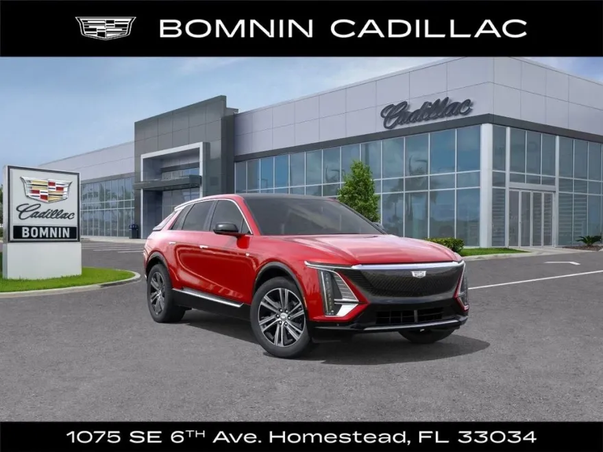 2025 Cadillac Lyriq Luxury photo 1