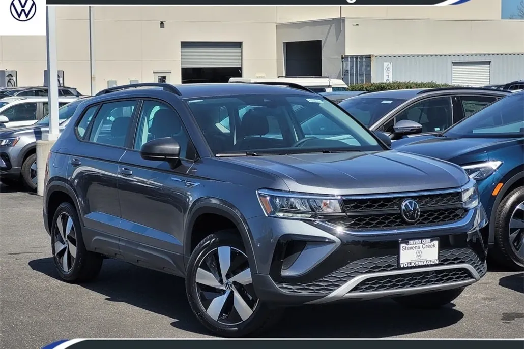 2024 Volkswagen Taos S photo 1